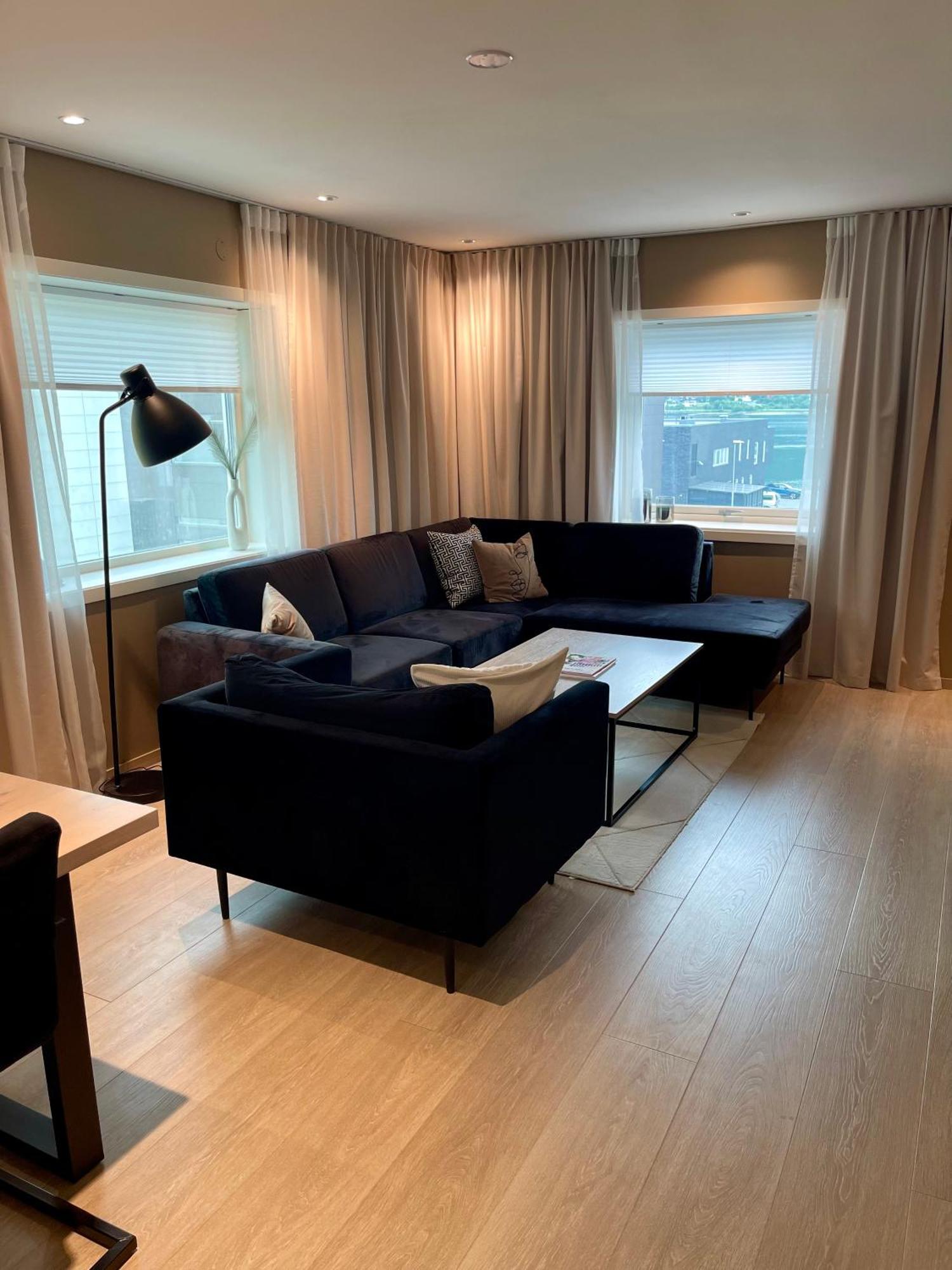 Beautiful Top Apartment Close To City Centre トロムソ エクステリア 写真